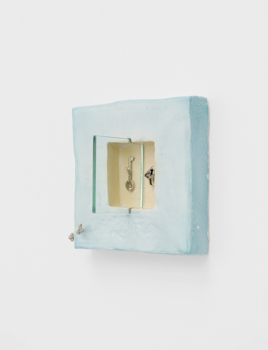 - Galerie Hussenot