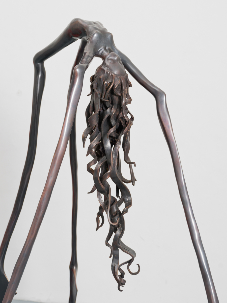 - Galerie Hussenot