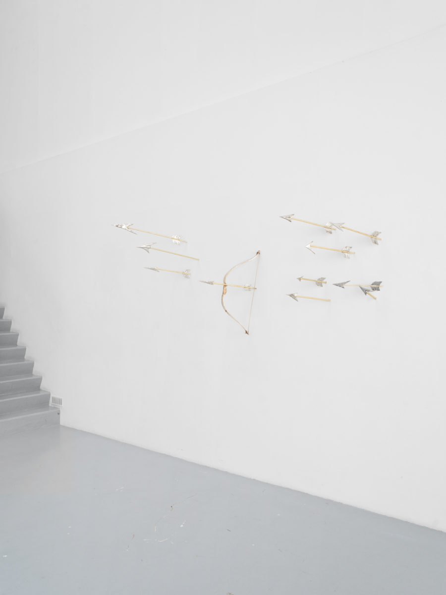 - Galerie Hussenot