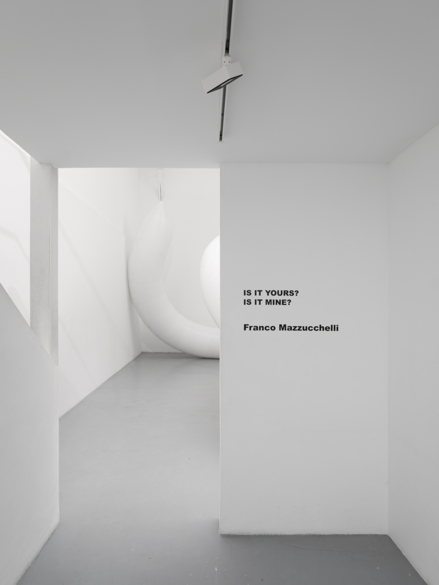 IS IT YOURS ? IS IT MINE ? - Galerie Hussenot